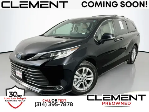 Black 2022 Toyota Sienna Limited for sale in St. Charles, MO