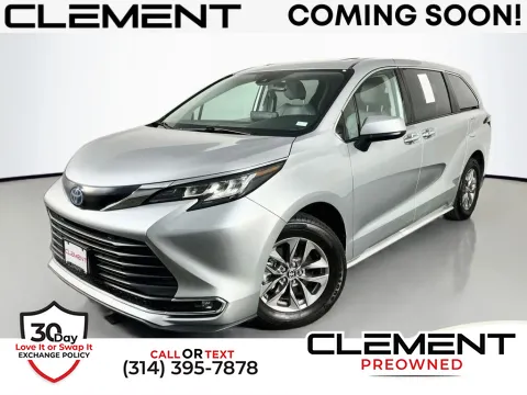 Silver 2023 Toyota Sienna XLE for sale in St. Charles, MO