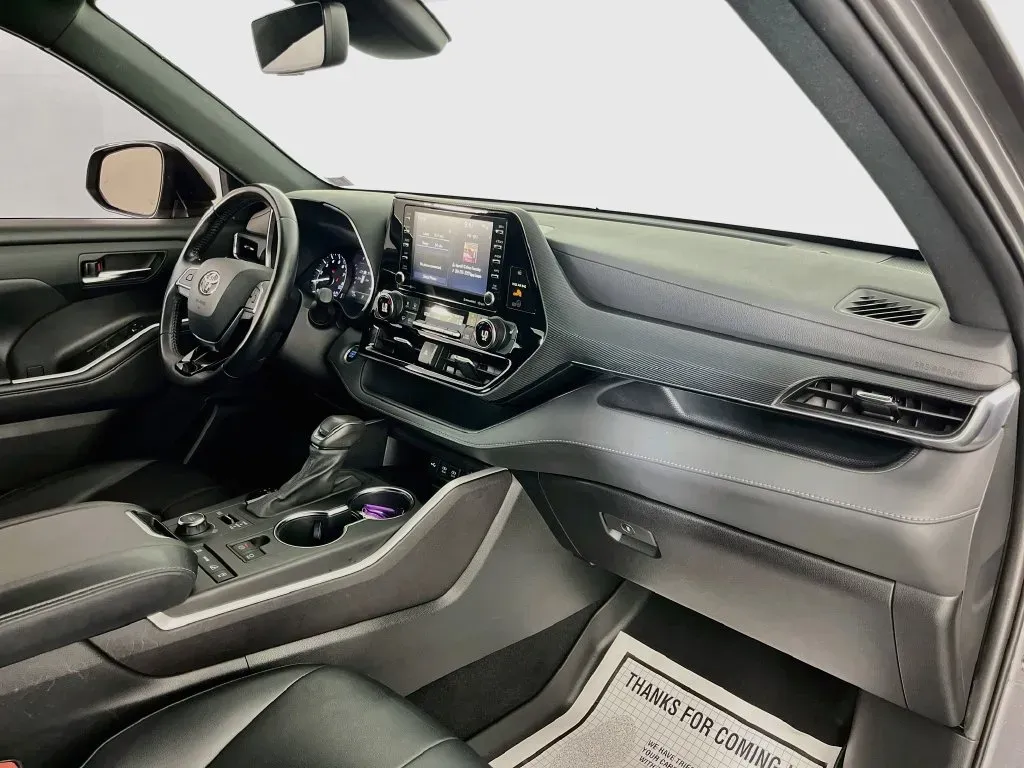 Toyota Highlander photo 35