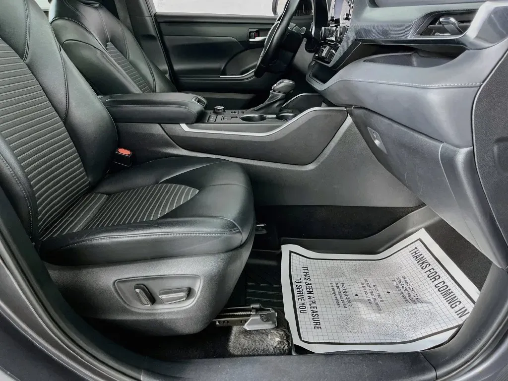 Toyota Highlander photo 34