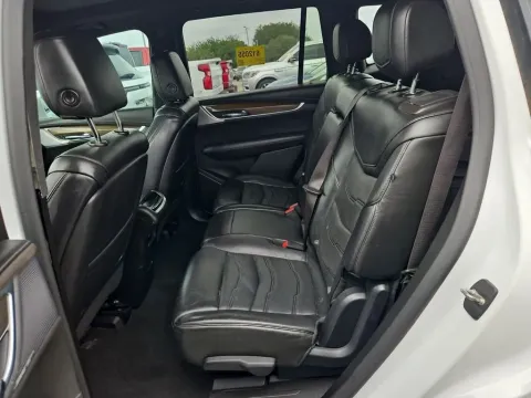 More photos of 2020 Cadillac XT6 Sport at Clement Supercenter, MO