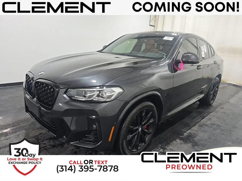 2022 BMW X4 xDrive30i's photo