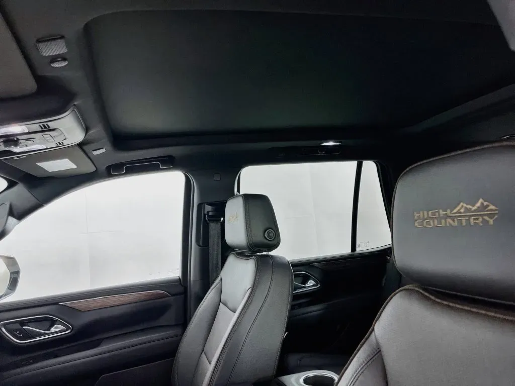 Chevrolet Tahoe photo 24