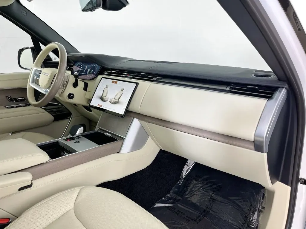 Land Rover Range Rover photo 35
