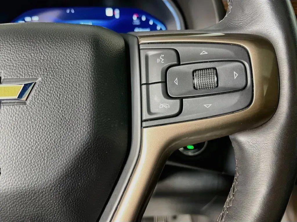 Chevrolet Tahoe photo 16