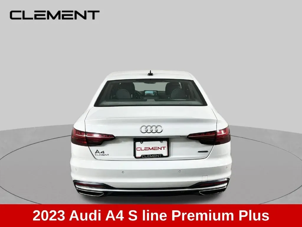 Audi A4 photo 7
