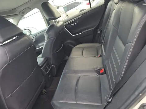 More photos of 2021 Toyota RAV4 Hybrid Limited at Clement Supercenter, MO