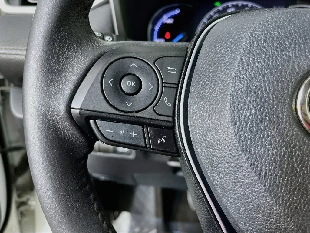 Toyota RAV4 photo 13