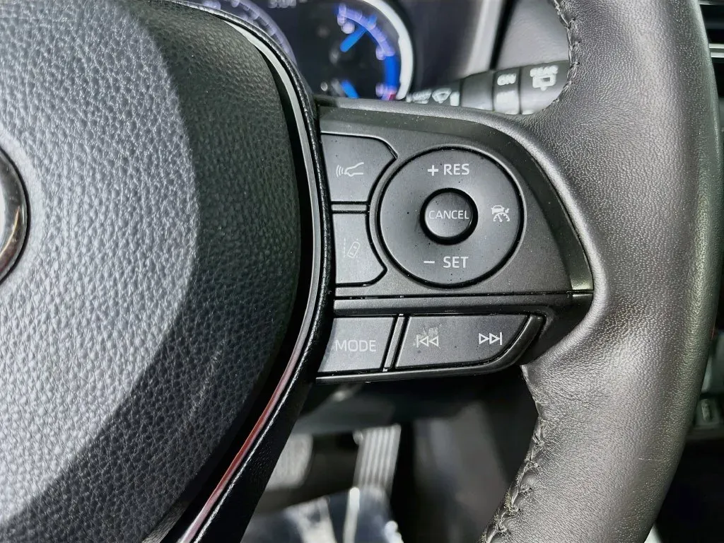 Toyota RAV4 photo 14
