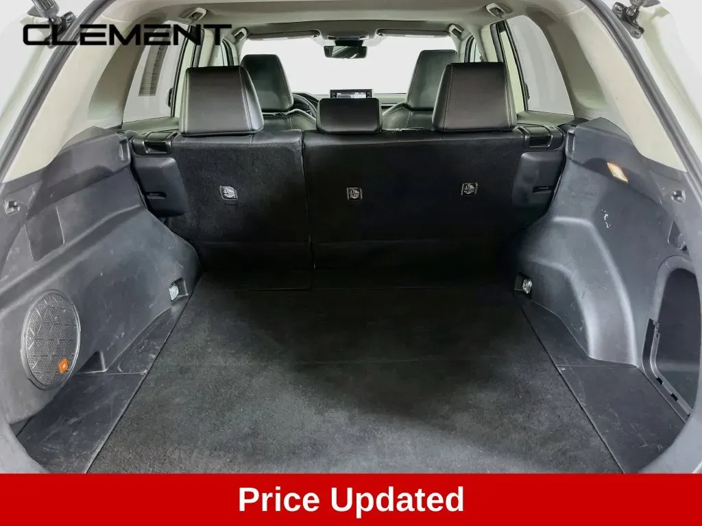 Toyota RAV4 photo 9