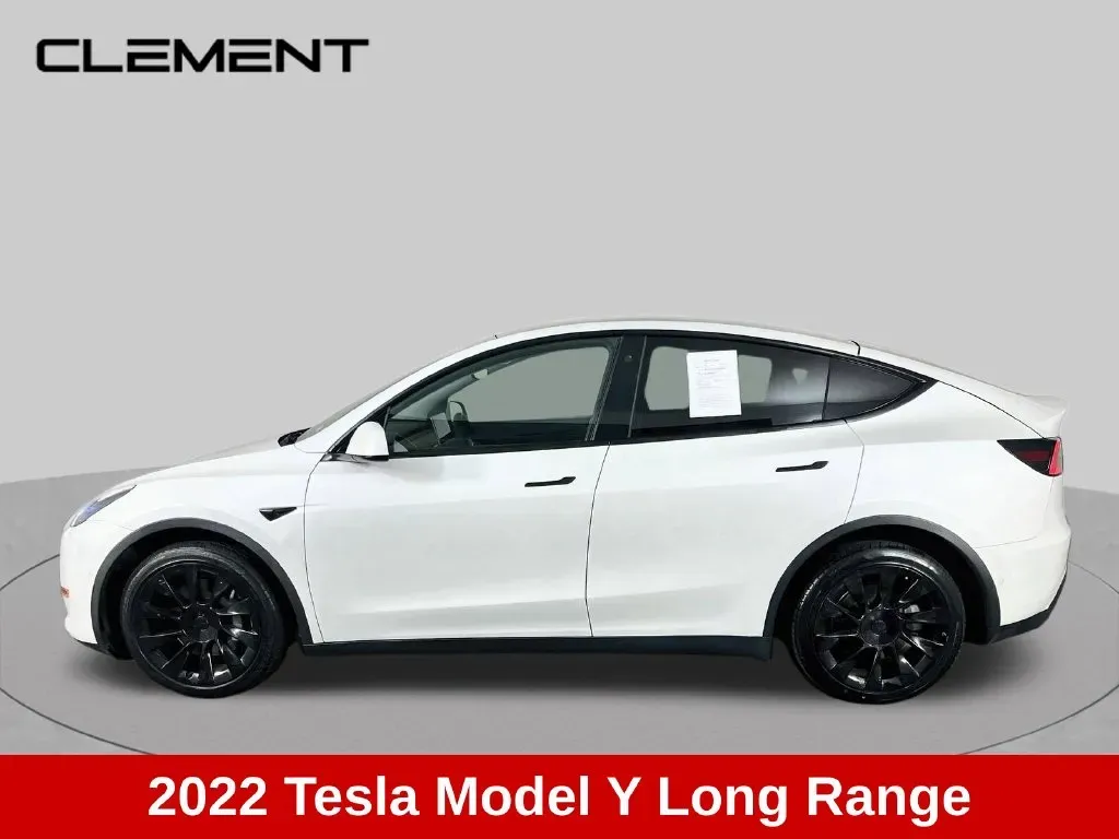 Tesla Model Y photo 4