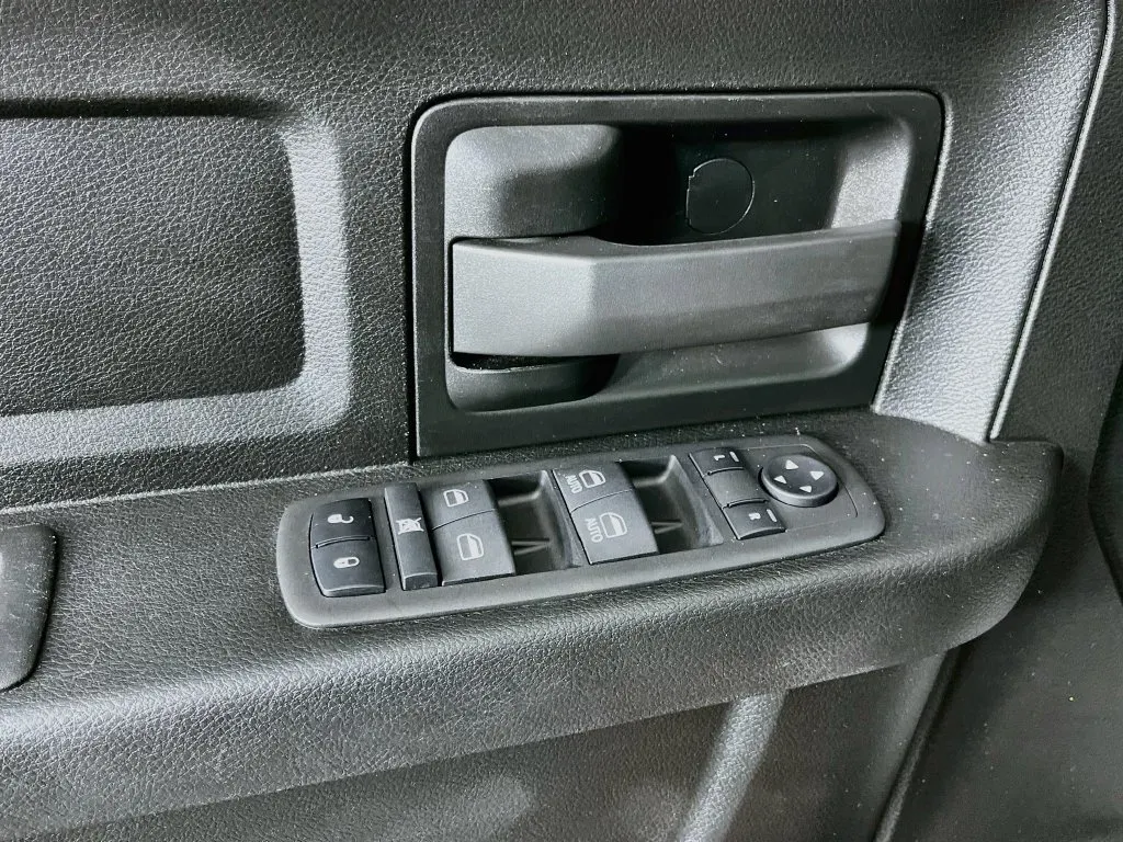 Ram 1500 photo 22