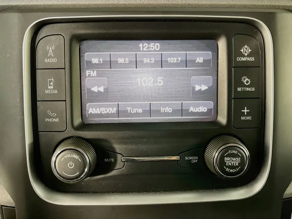 Ram 1500 photo 18