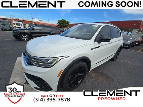 White 2023 Volkswagen Tiguan 2.0T SE R-Line Black for sale in St. Charles, MO