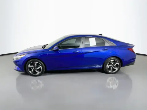 More photos of 2023 Hyundai Elantra SEL at Clement Supercenter, MO