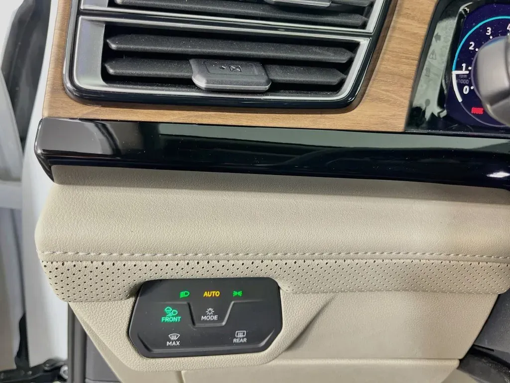 Volkswagen Atlas photo 11