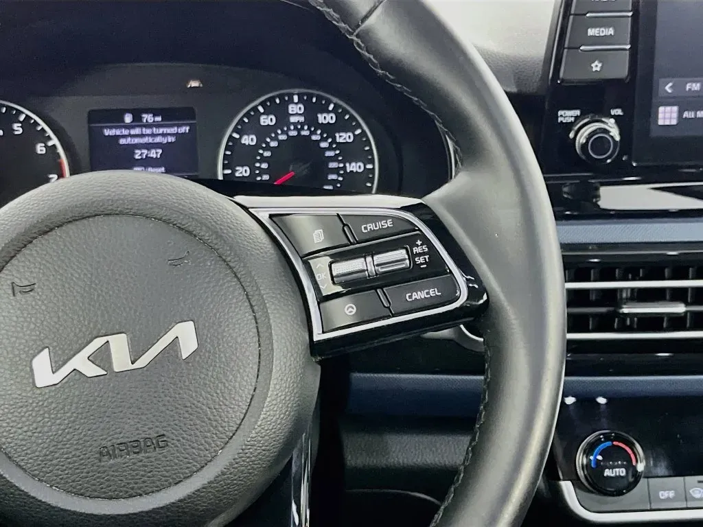 Kia Seltos photo 14
