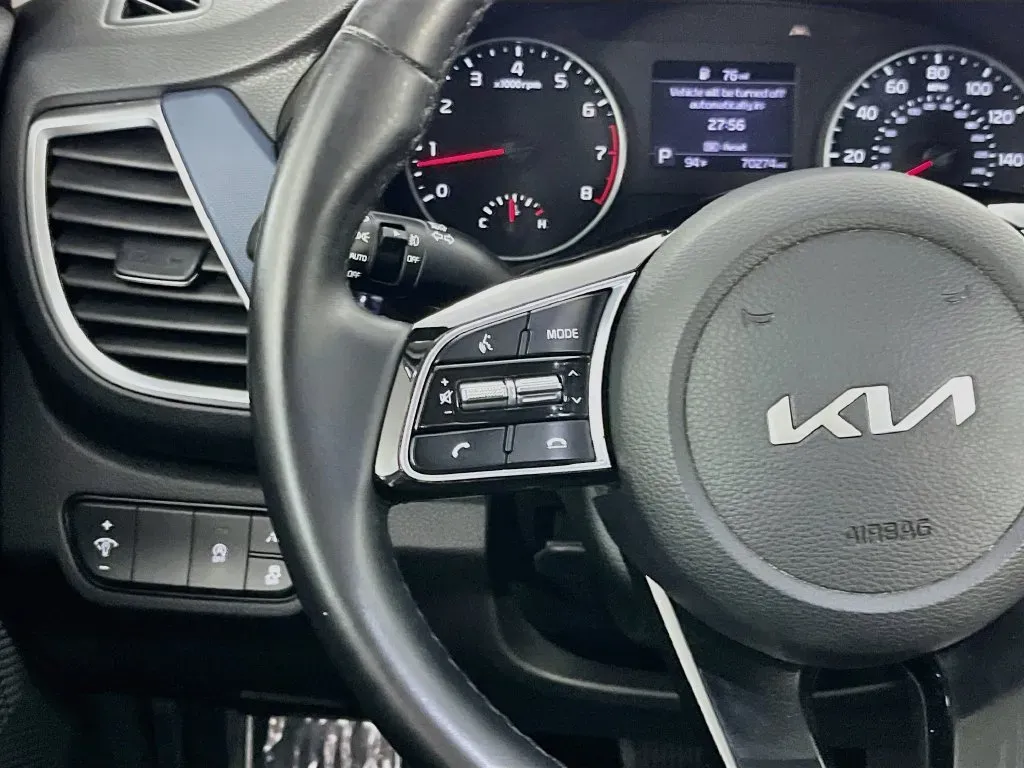 Kia Seltos photo 13