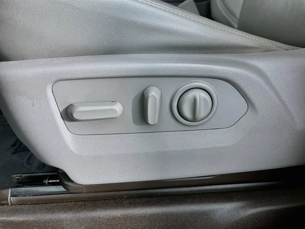 GMC Sierra photo 27