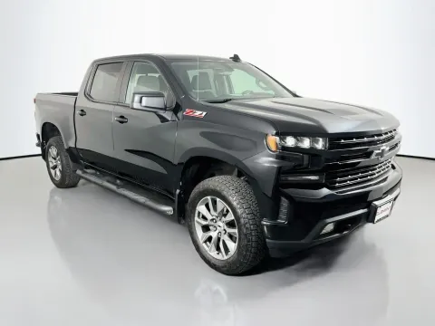 Another view of 2020 Chevrolet Silverado 1500 RST for sale in St. Charles, MO at Clement Supercenter