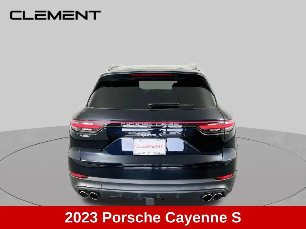 Porsche Cayenne photo 7
