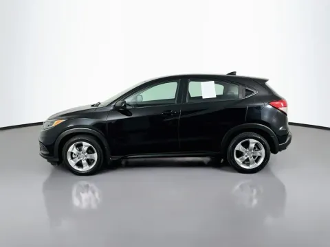 More photos of 2022 Honda HR-V LX at Clement Supercenter, MO