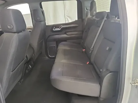 More photos of 2022 GMC Sierra 1500 Elevation at Clement Supercenter, MO
