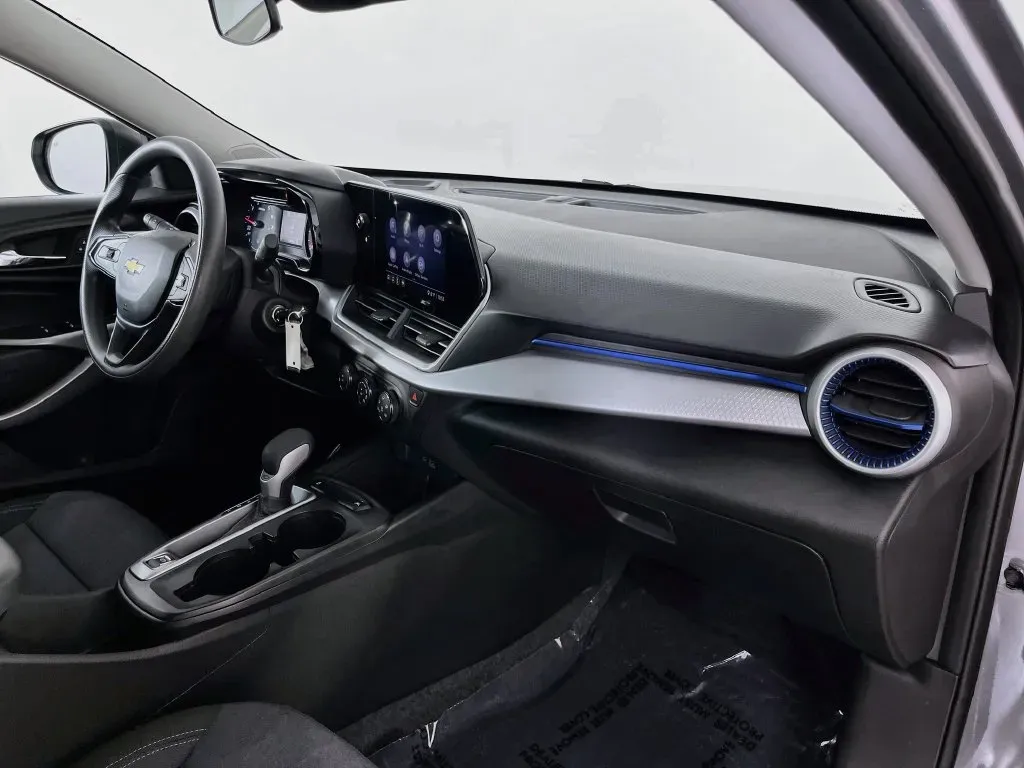 Chevrolet Trax photo 32