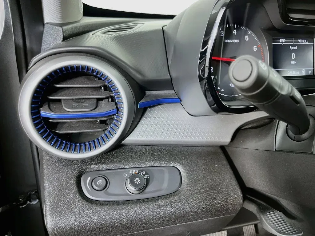 Chevrolet Trax photo 11