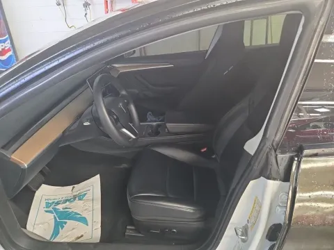 More photos of 2023 Tesla Model 3 at Clement Supercenter, MO