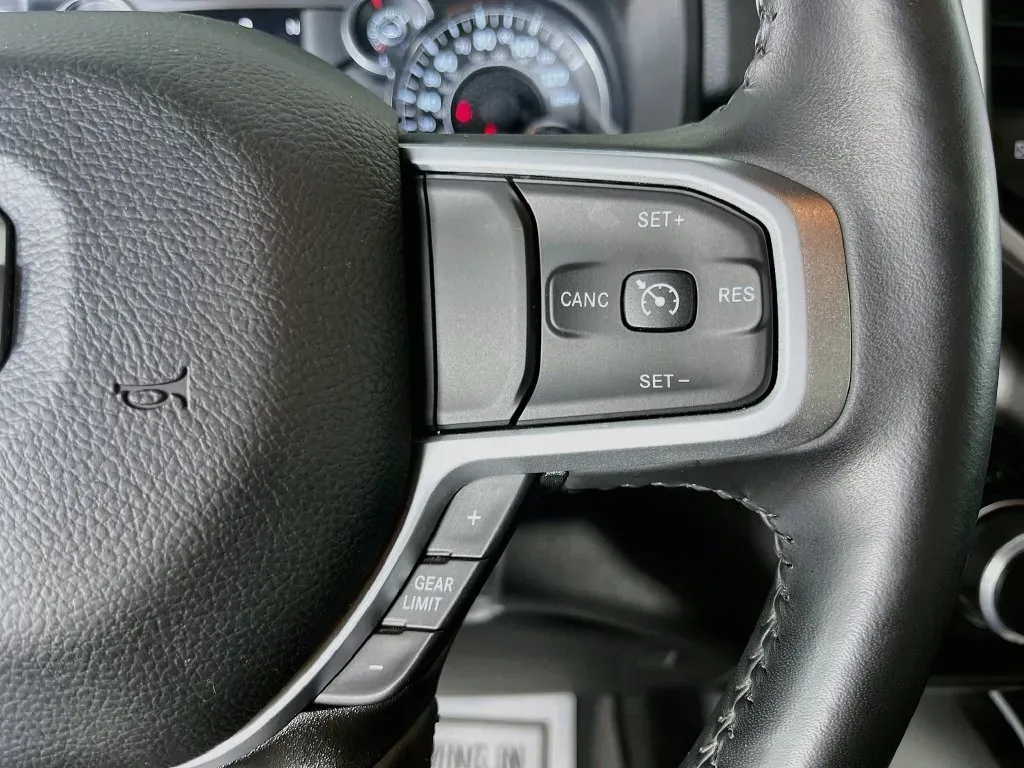 Ram 1500 photo 16