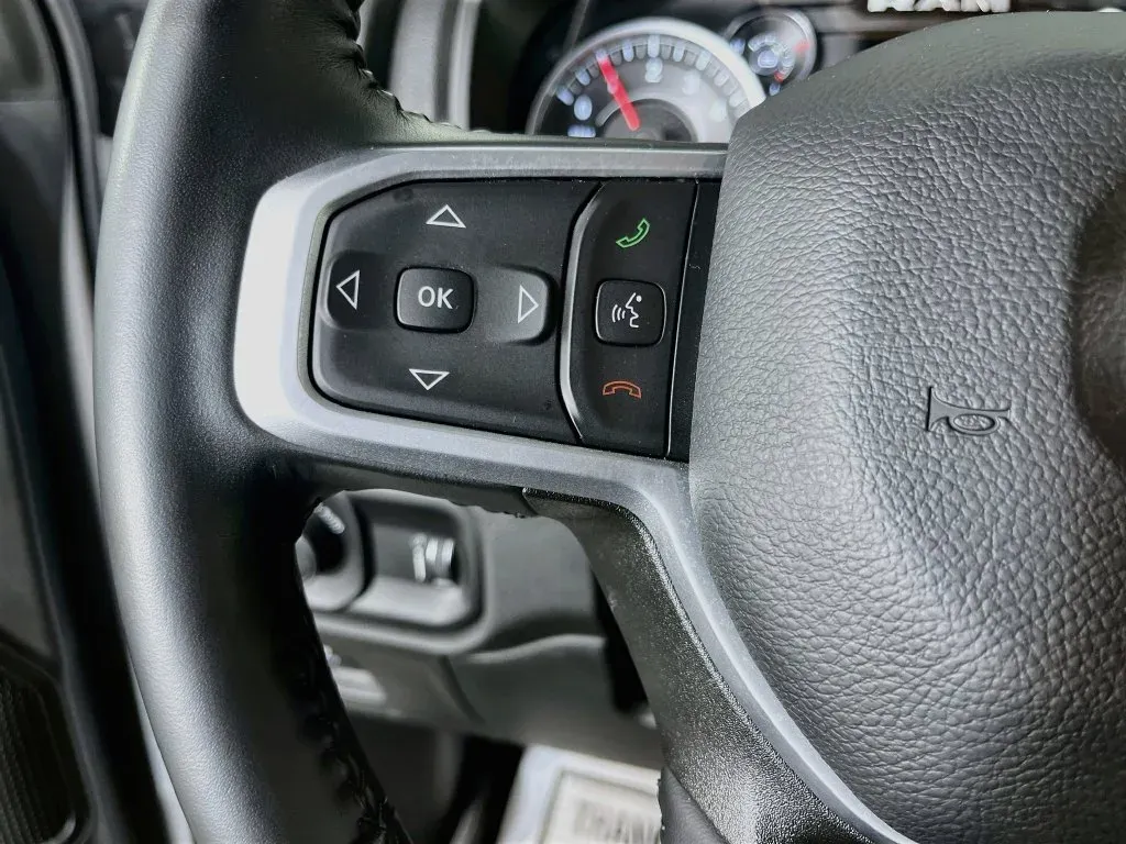 Ram 1500 photo 14
