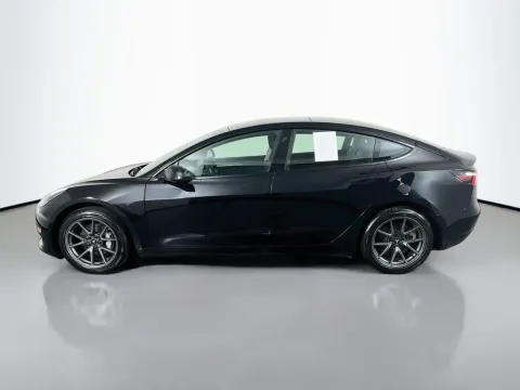 More photos of 2023 Tesla Model 3 at Clement Supercenter, MO
