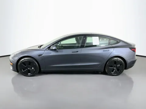 More photos of 2022 Tesla Model 3 Long Range at Clement Supercenter, MO