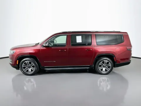 More photos of 2023 Jeep Wagoneer L Series II at Clement Supercenter, MO