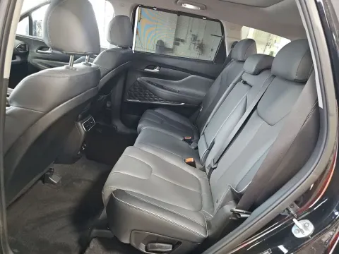 More photos of 2021 Hyundai Santa Fe Limited at Clement Supercenter, MO