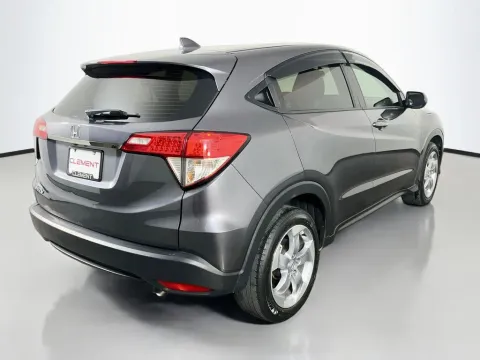 More photos of 2022 Honda HR-V LX at Clement Supercenter, MO