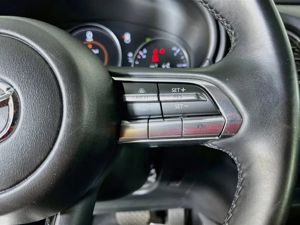 Mazda CX-30 photo 14
