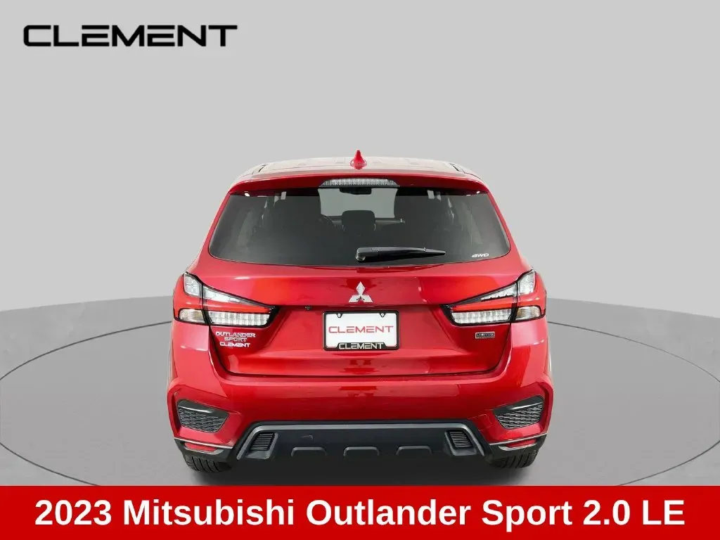 Mitsubishi Outlander Sport photo 7