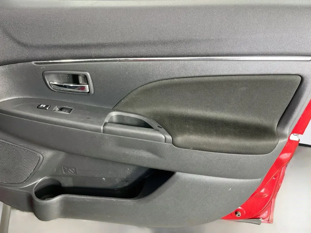 Mitsubishi Outlander Sport photo 34