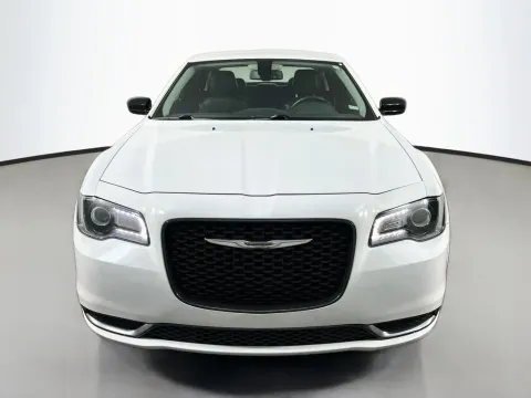 Photos of 2019 Chrysler 300 Touring for sale in St. Charles, MO at Clement Supercenter