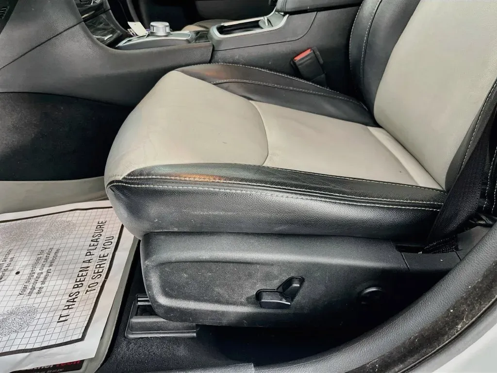 Chrysler 300 photo 26