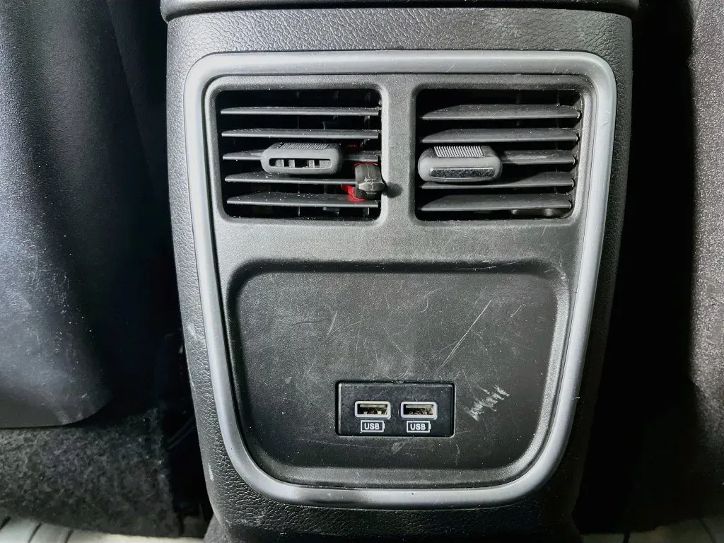 Chrysler 300 photo 32