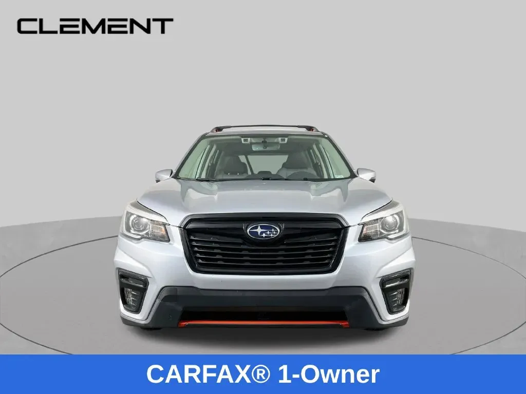 Subaru Forester photo 2