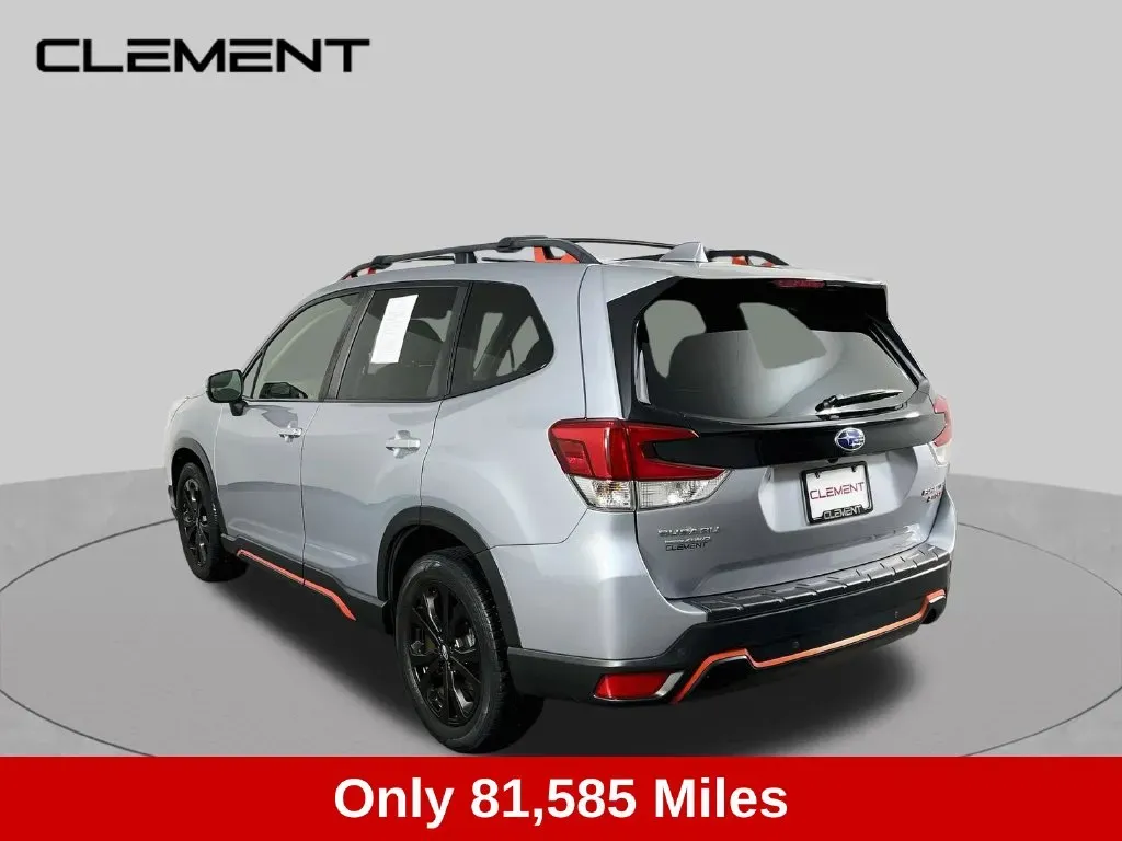 Subaru Forester photo 8