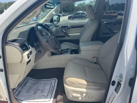 Another view of 2019 Lexus GX 460 for sale in St. Charles, MO at Clement Supercenter