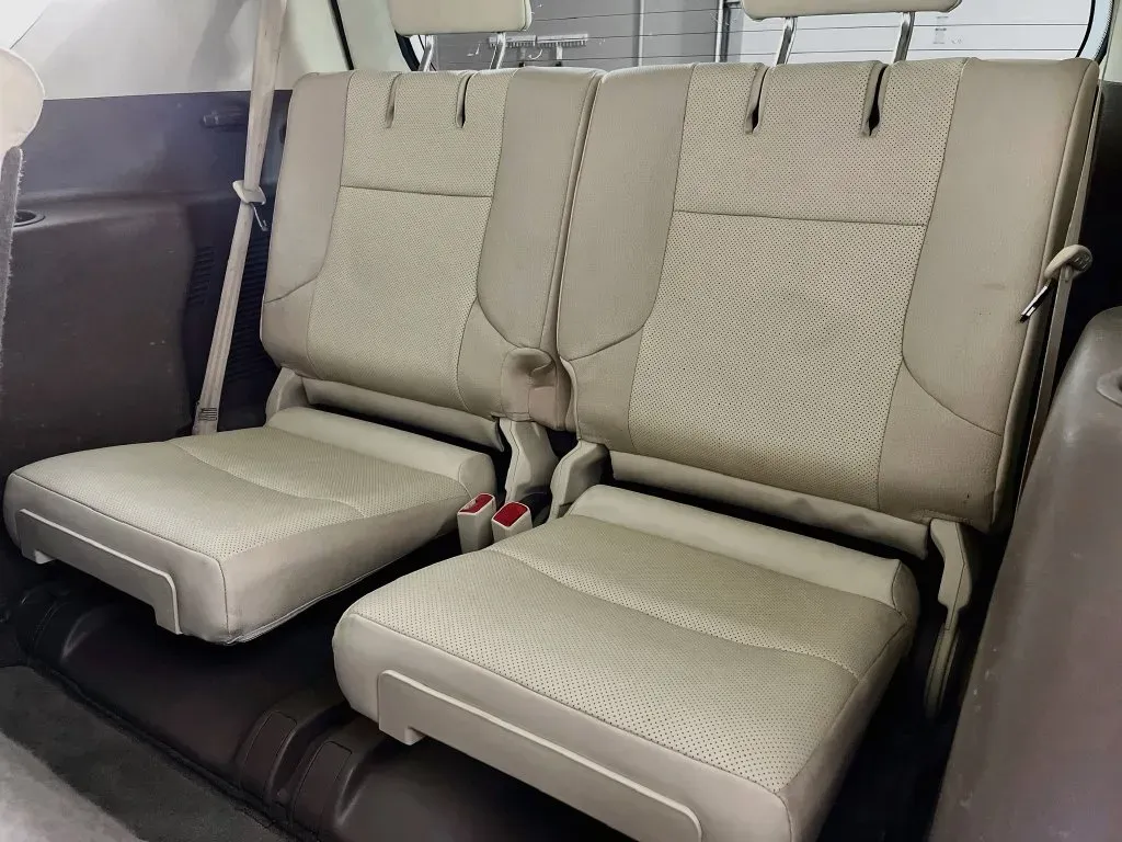 Lexus GX photo 33