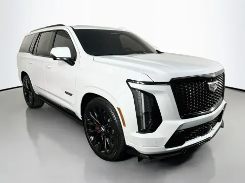 More photos of 2026 Cadillac Escalade V-Series at Clement Supercenter, MO
