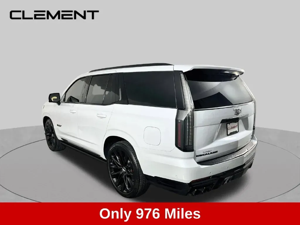 Cadillac Escalade photo 8
