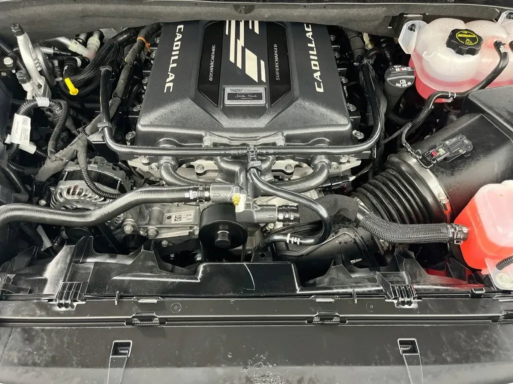 Cadillac Escalade photo 43